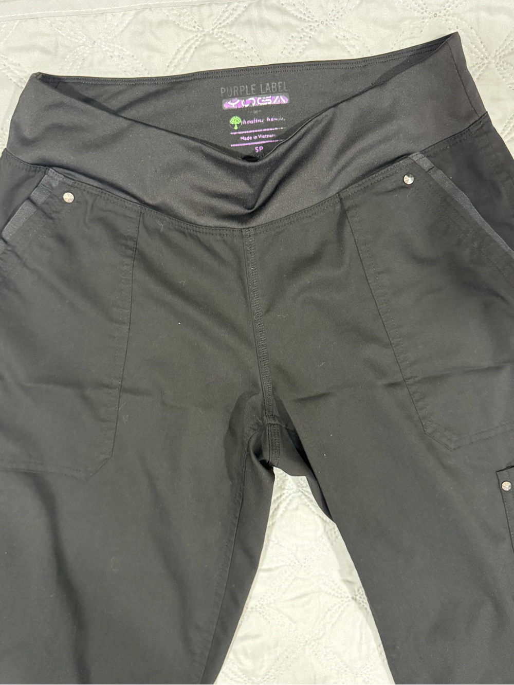 Healing Hands Purple Label Tori Yoga Scrub Pants Petite Small Black